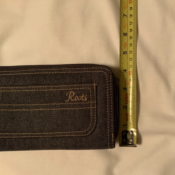 Roots Blue Denim Jean Multi-Pocket Double Zippered Wallet - Picture 12 of 12